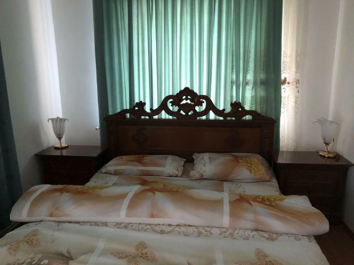 Pensiunea Medeea Hotel Pestis Bagian luar foto